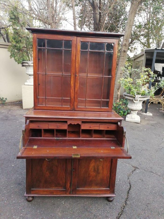A Circa 1820 Regency Mahogany Secretaire/Bookcase With Glazed Cottage Pane Doors - Image 5