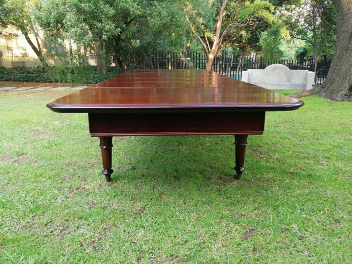 A Victorian Mahogany Fourteen To Sixteen Seater Dining Table / Refectory Table With Five Extension Leaves, On Brass Casters - Image 4