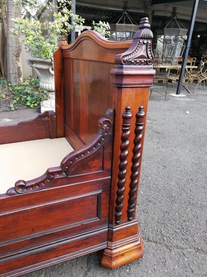 A Carved Mahogany Lit-Bateau - Image 8