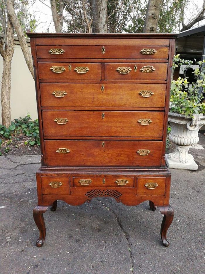 A George III Walnut Chest-On-Stand - Image 2