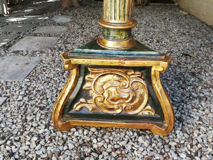 A Pair of Large Gilt-Wood Venetian Torchier Lamps - Image 4