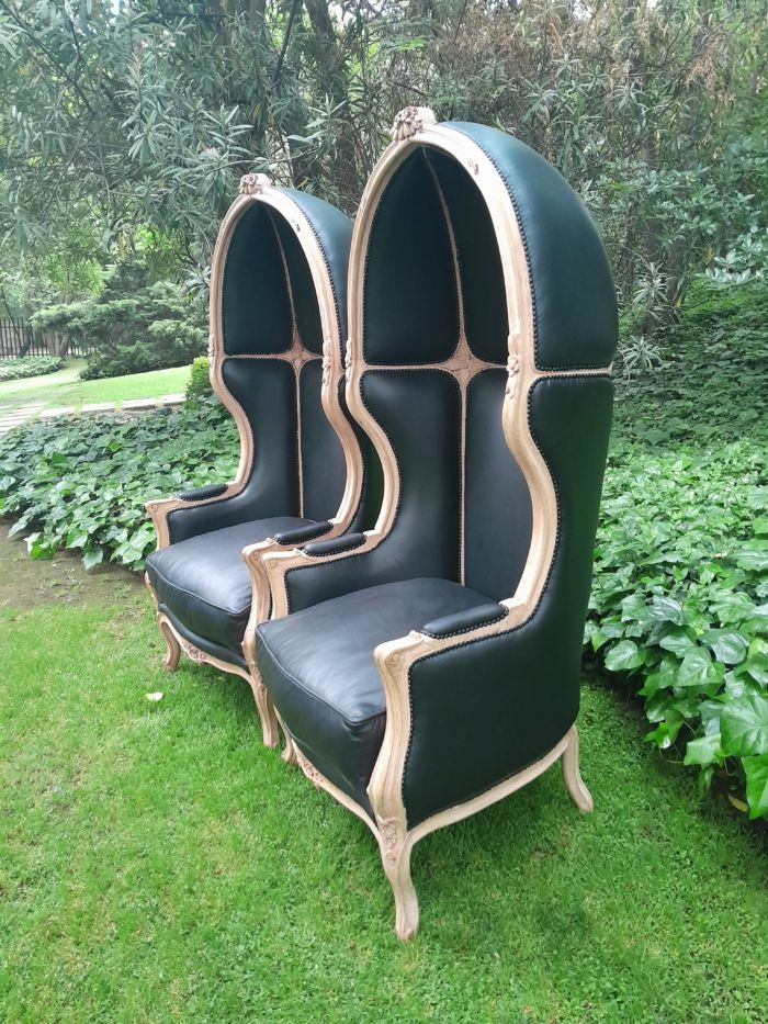 A Pair of Carved Wooden Canopy / Dome Chairs in a Contemporary Bleached Wooden Finish and Upholstered in Leather - Image 4