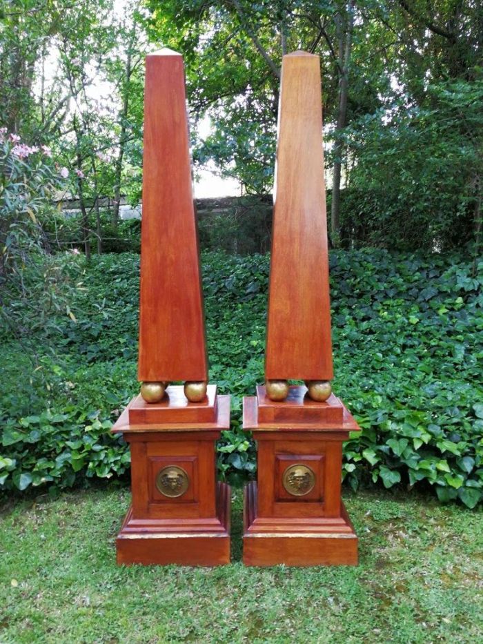 A Circa 1920 Pair Of Tall Mahogany Obelisks With Brass Detail