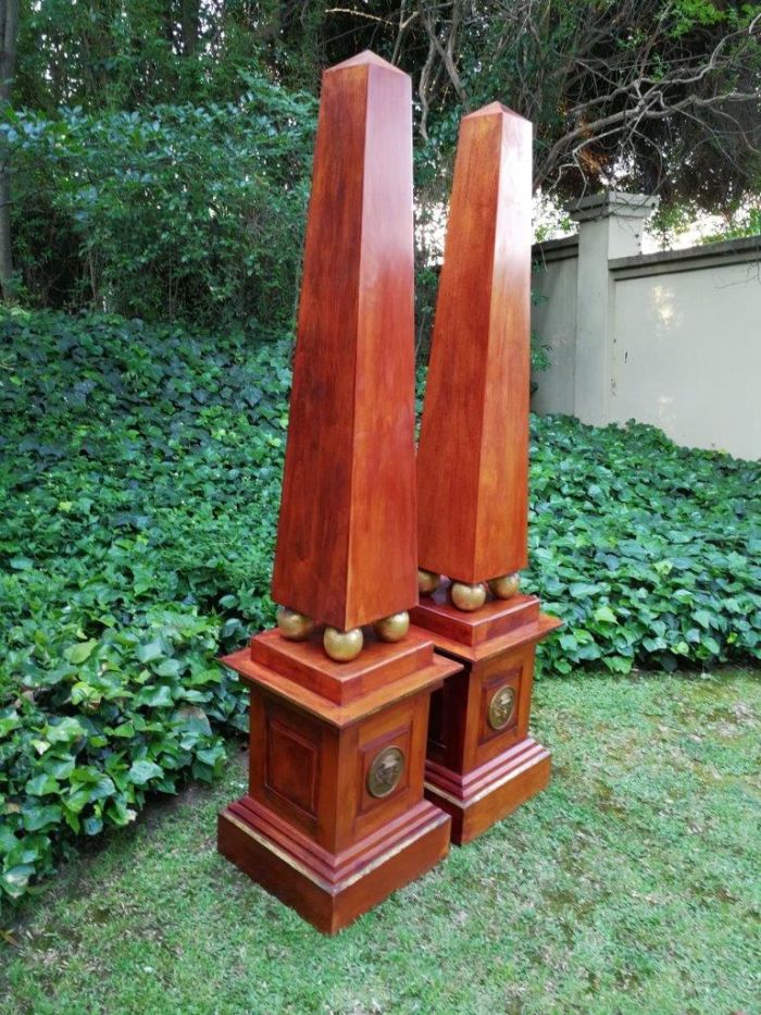 A Circa 1920 Pair Of Tall Mahogany Obelisks With Brass Detail - Image 2