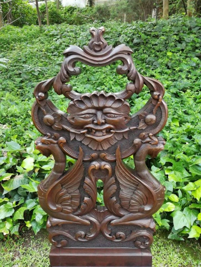A 20th Century Oriental Hardwood Chair - Image 6