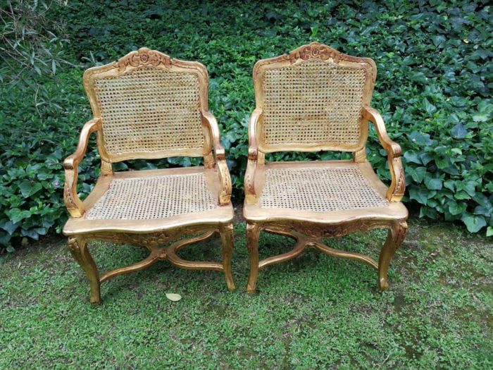 A Pair of 20th Century Hand-Gilded with Gold Leaf Rattan Armchairs - Image 2