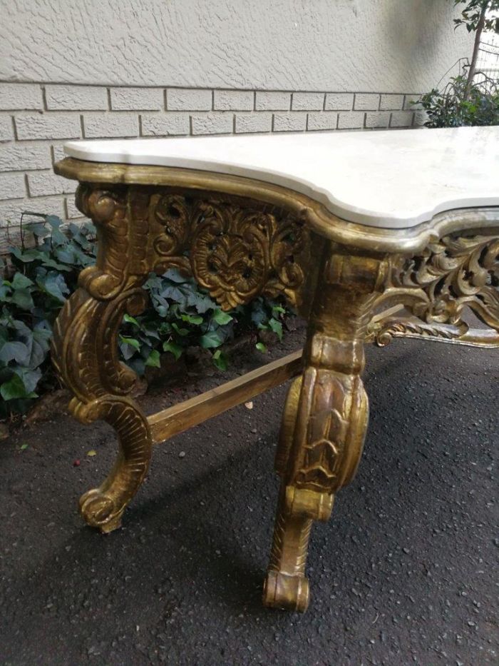 An Ornate Carved Wooden Table - Image 5