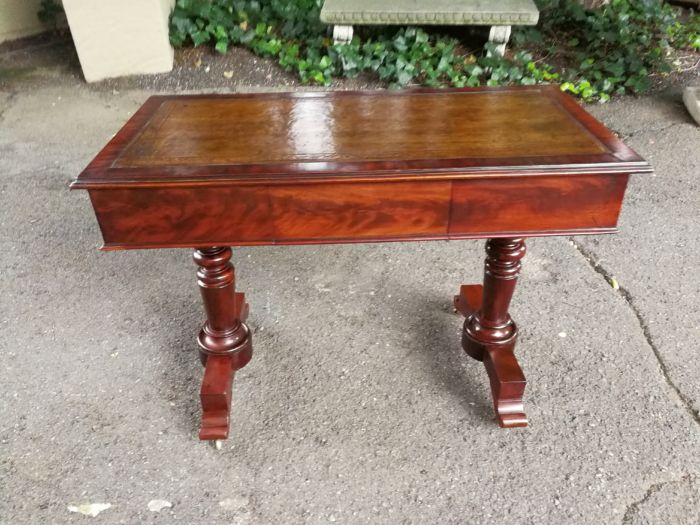 A 19th Century Flamed Mahogany Sofa / Writing Table with Leather and Hand Tooled Top On Cators - Image 2