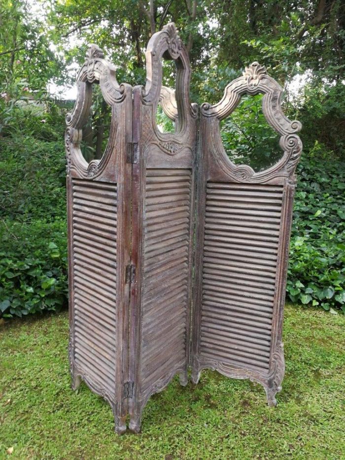 A Rococo Style Three Panel Screen With Mirrors - Image 2