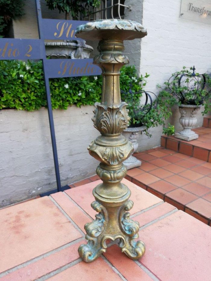 A Pair of Gilded Candle Holders - Image 4