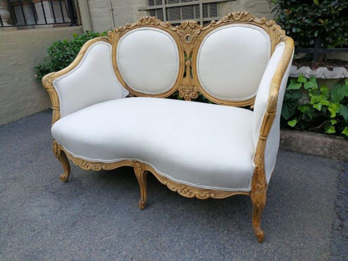 A French 20th Century Bleached / Stripped / Natural Walnut Bergére Settee and Pair of Armchairs - Image 6
