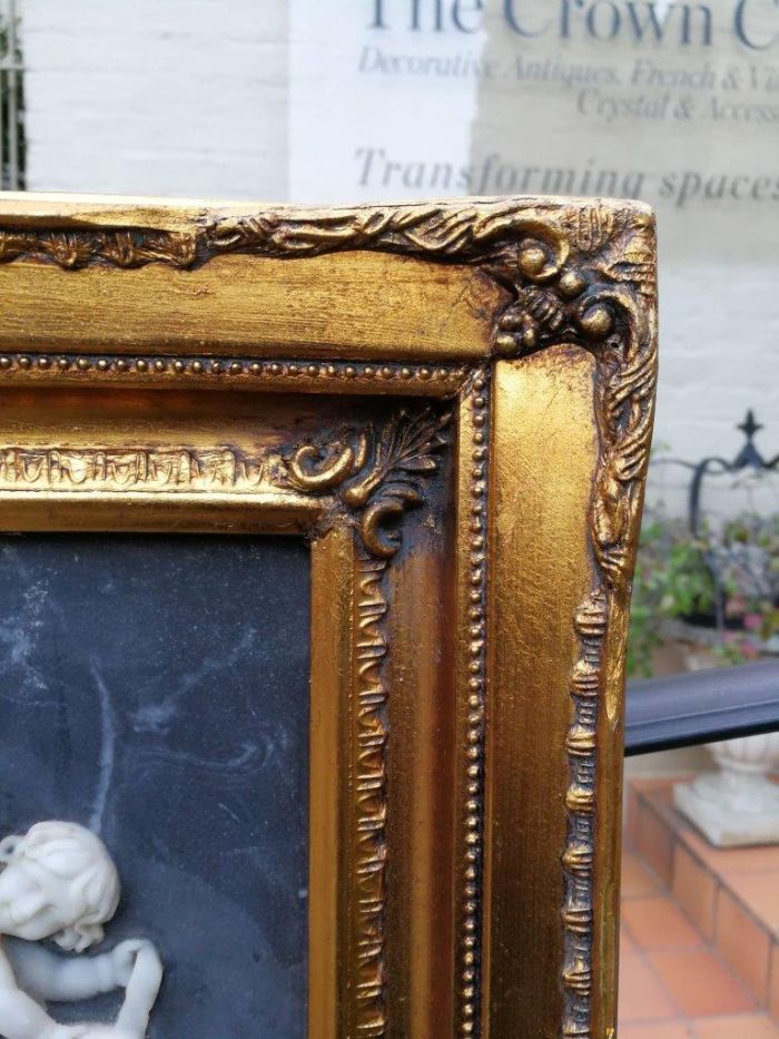 A Circa 1900 French Louis XVI Style Wooden Gilt-painted and Bevelled Mirror with a Carved Black and White Marble Scene - Image 6