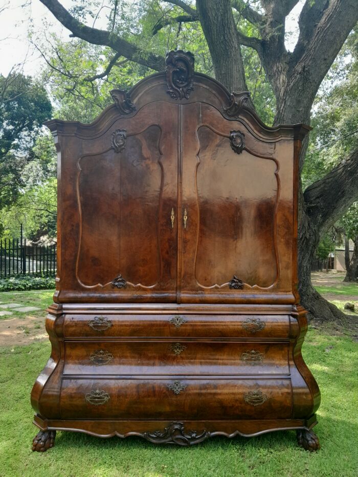 An 18th Century Dutch Ornately Carved Walnut Bombe Cabinet / Armoire With Original Handles and Locks - Image 2
