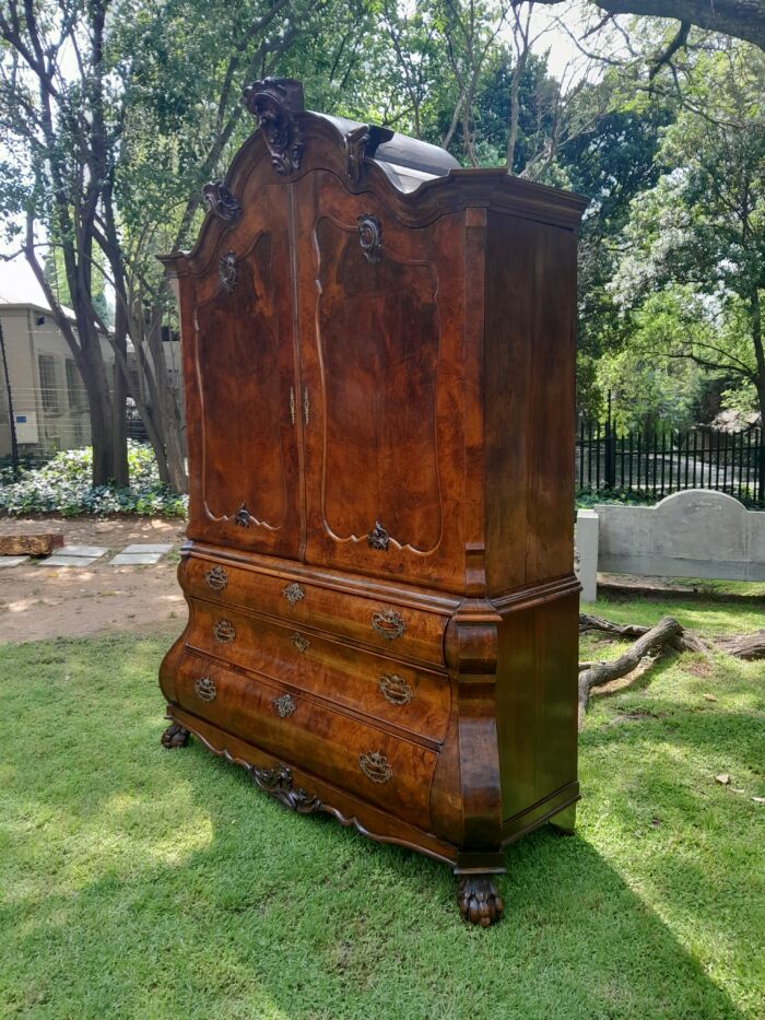 An 18th Century Dutch Ornately Carved Walnut Bombe Cabinet / Armoire With Original Handles and Locks - Image 6