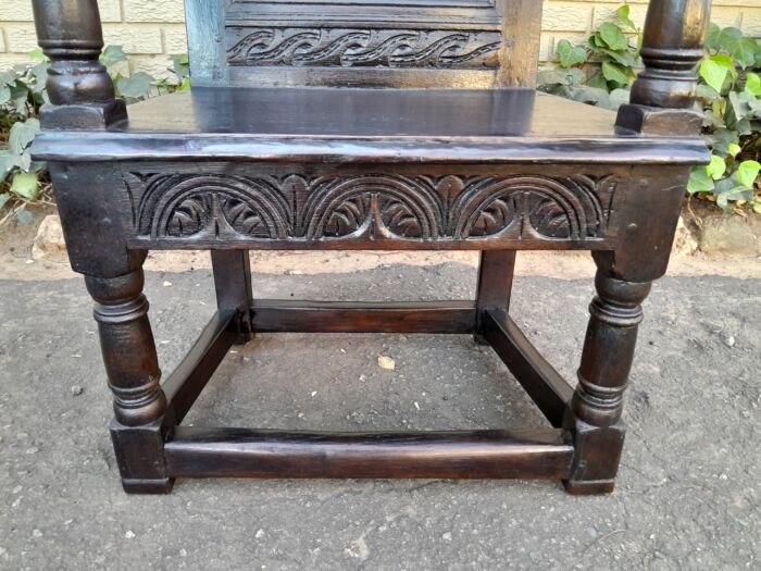 An 18th / 19th Century Carved Oak Throne/ Armchair In a Contemporary Darkened Finish - Image 5
