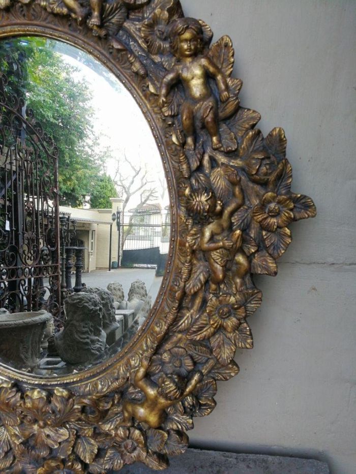 A Hand Gilded and Carved Bevelled Mirror - Image 4