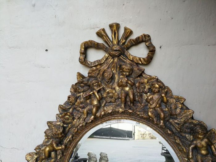 A Hand Gilded and Carved Bevelled Mirror - Image 6