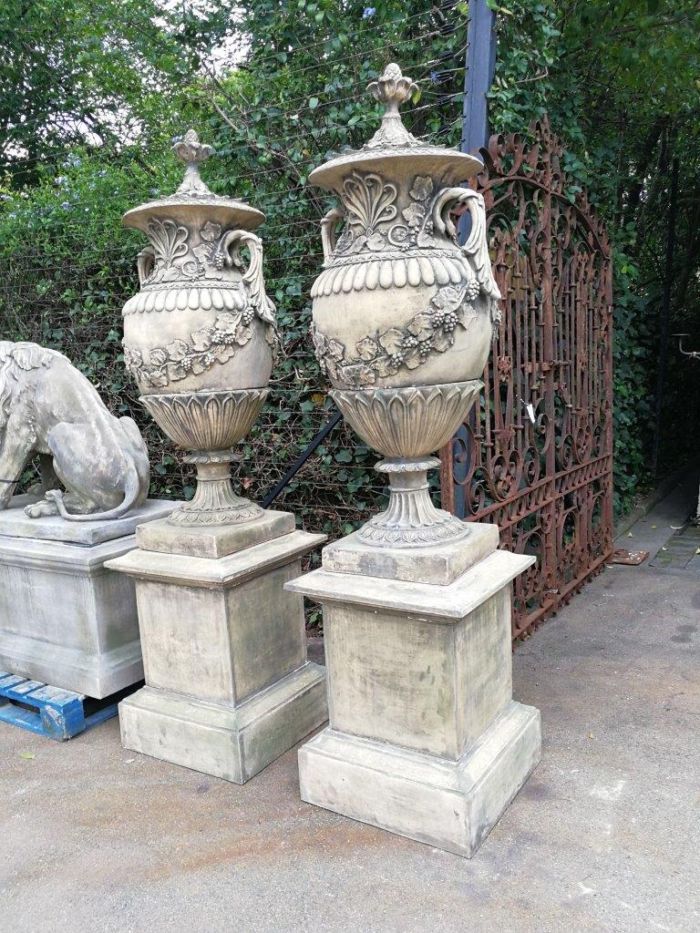Pair of Very Large 20th Century English Cast Stone Concrete Regency-style Lidded Urns On Concrete Plinths ND - Image 3