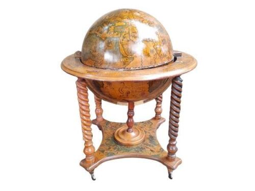 A 20TH Century Globe Bar/Drinks Cabinet