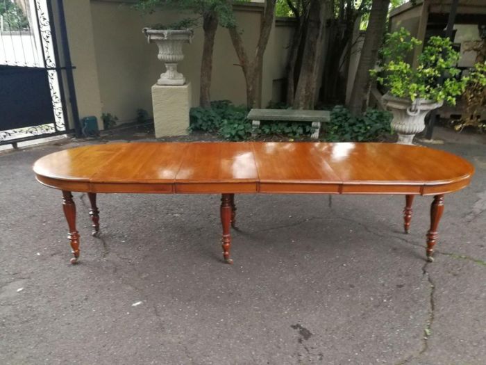 A 19th Century Victorian Style Teak Extending Dining Table - Image 3