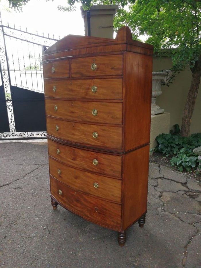 A Victorian Circa 1880, Mahogany Bow-front Chest-on-chest With Original Brass Escutcheons and Handles - Image 3