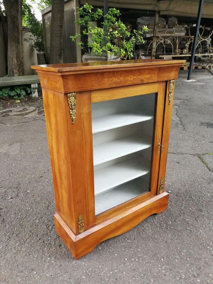 A Circa 1905 Victorian Walnut, Mahogany and Burr-walnut Pier Cabinet with Lock and Key - Image 4
