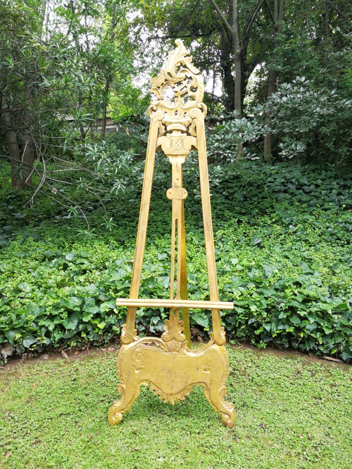 A 20th Century Fruitwood Display Easel - Image 2