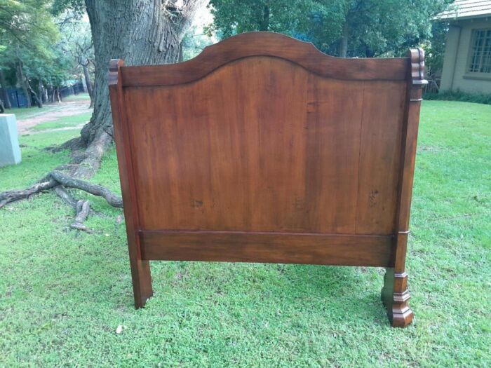 A Rare 19th Century French Mahogany Daybed  /  Lit Bateau - Image 6