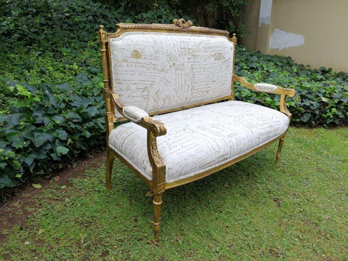 A French Style Hand-Gilded Beechwood Settee Upholstered In A Custom-Made Handmade Linen With Script Design - Image 4