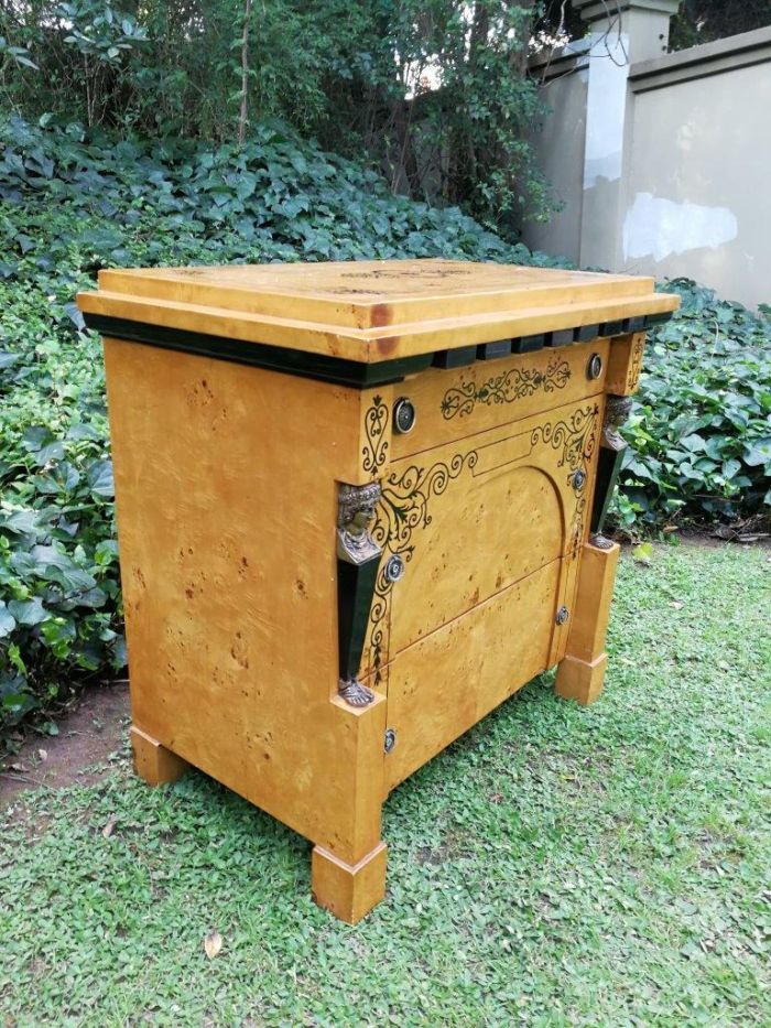 A 20th French-style Kingwood Cabinet - Image 5