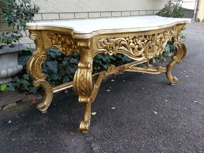 A 20th Century Hand-Gilded Ornately Carved Wooden Console/Entrance Table Of Large Proportion - Image 5