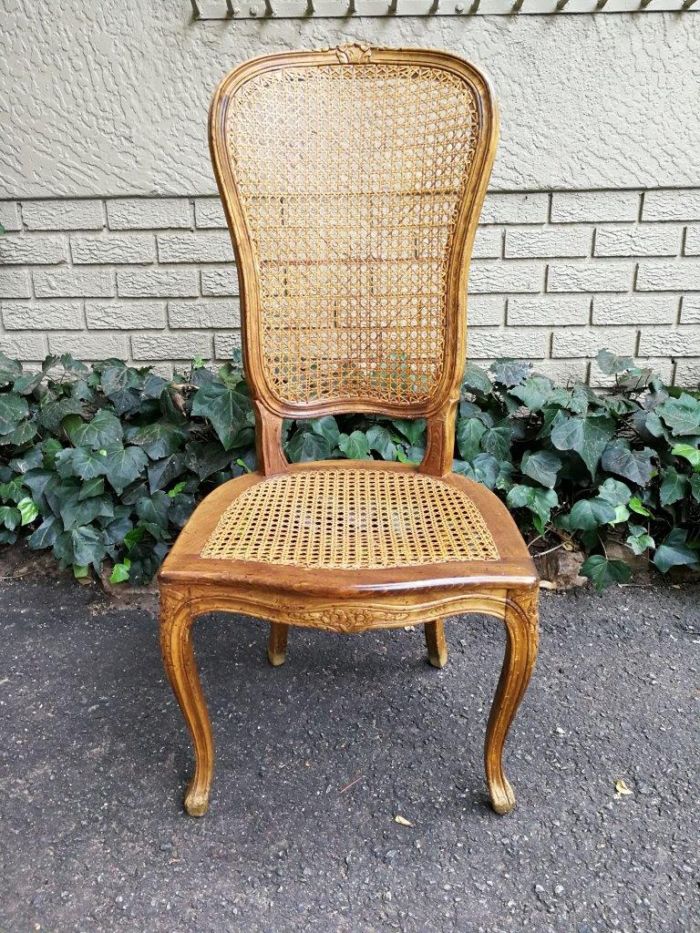 A 20th Century Circa Mid 1950s Set Of Eight French Carved Oak Dining Chairs - Image 6