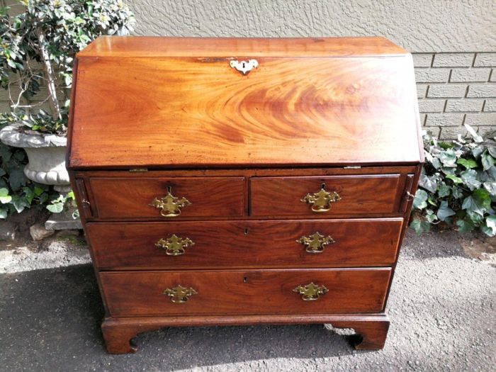A 19th Century Circa 1860 Mid-Victorian Mahogany Secretaire Gilt-tooled Leather Writing Surface with Key - Image 2