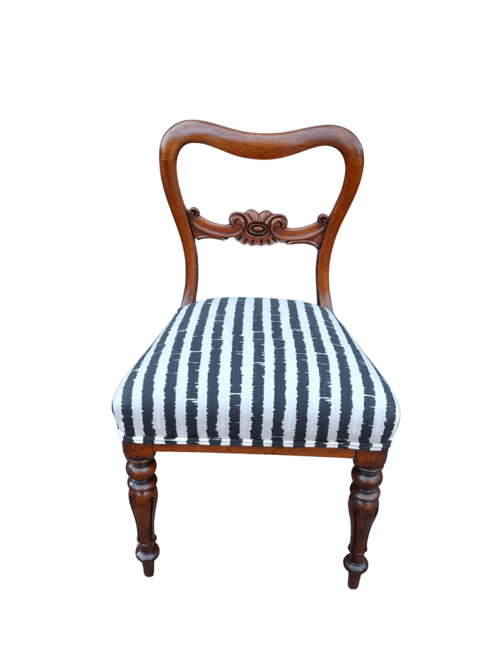 A 19th Century Circa 1890 Victorian Walnut Bustle Back Chair