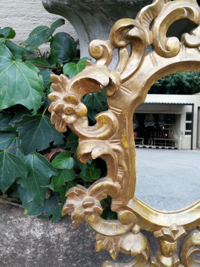 A 20th Century French Style Ornately Carved and Gilt Painted Wooden Mirror - Image 5