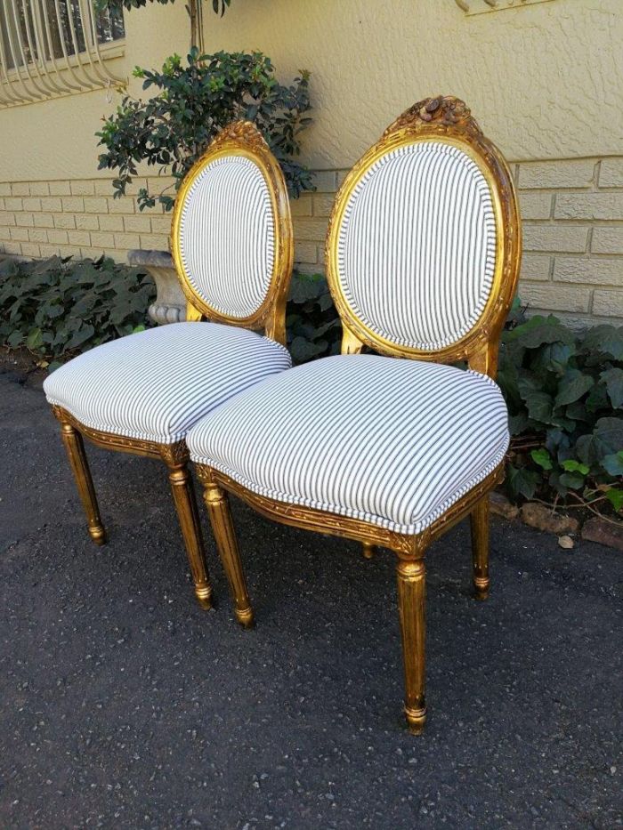 A Pair Of 20th Century French Style Gilt Salon Chairs - Image 3
