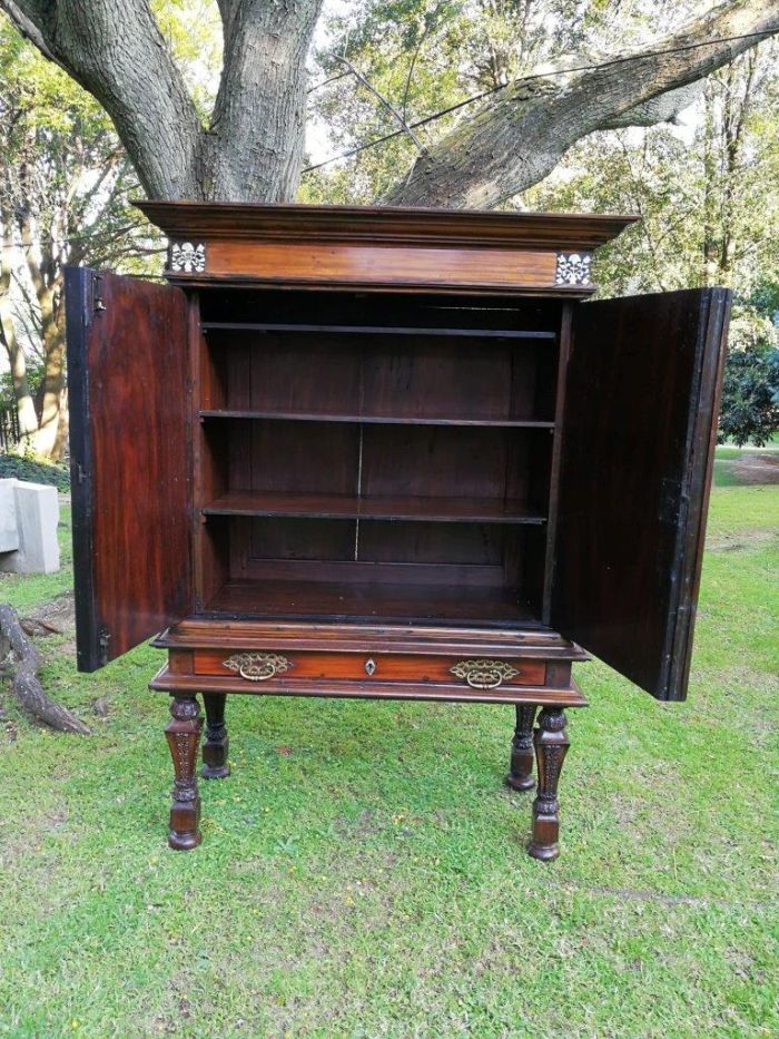 A Rare 18th Century Colonial Coromandel Cabinet On Stand - Image 9