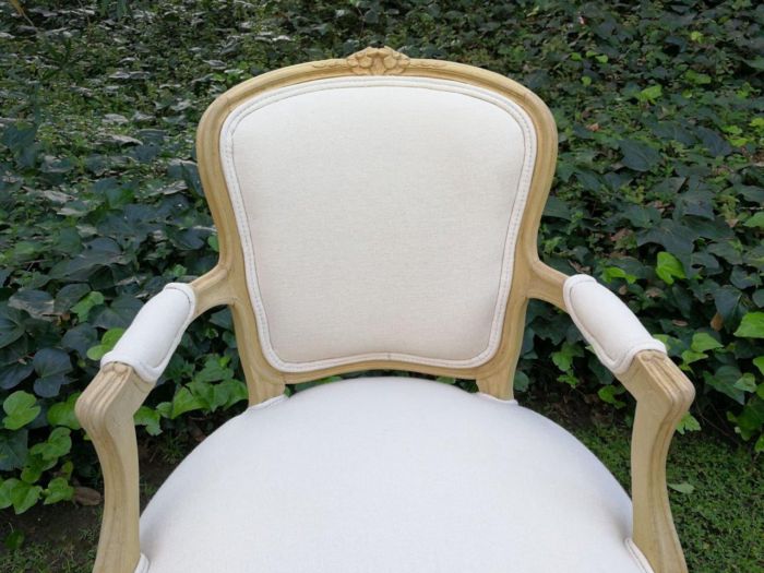 A Pair of 20th Century French Rococo Style Oak Armchairs in a bleached / natural finish - Image 6