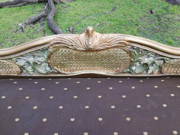 A French Style Carved Gilded Rattan Settee / Chaise - Image 6