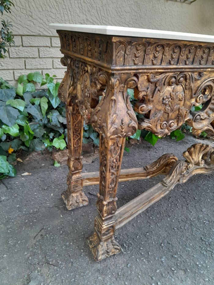 A 20th Century French Ornately Carved Giltwood  Console /Drinks Table with Marble Top - Image 6