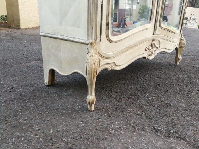 A 19th Century French Rococo Armoire In A Bleached Contemporary Finish With Bevelled Mirrors - Image 5