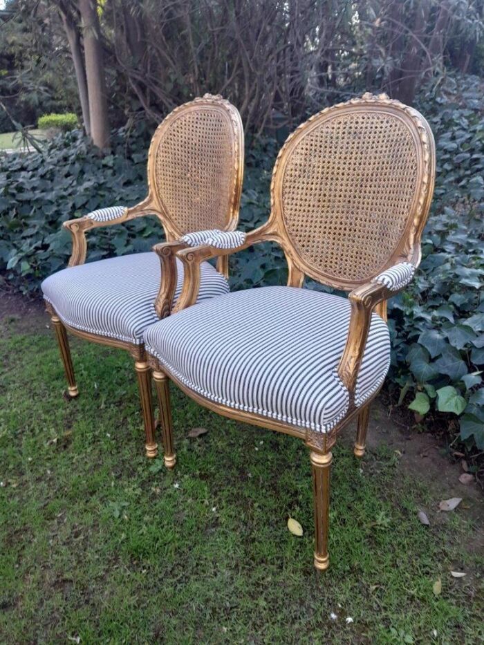 A 20th Century French Style Imported Set Of Twelve Gilded Dining Chairs Comprising: Two Carvers  /  Armchairs With Rattan Backs And Ten Dining Chairs - Image 12