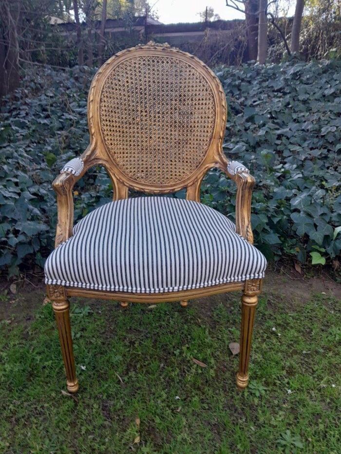A 20th Century French Style Imported Set Of Twelve Gilded Dining Chairs Comprising: Two Carvers  /  Armchairs With Rattan Backs And Ten Dining Chairs - Image 13