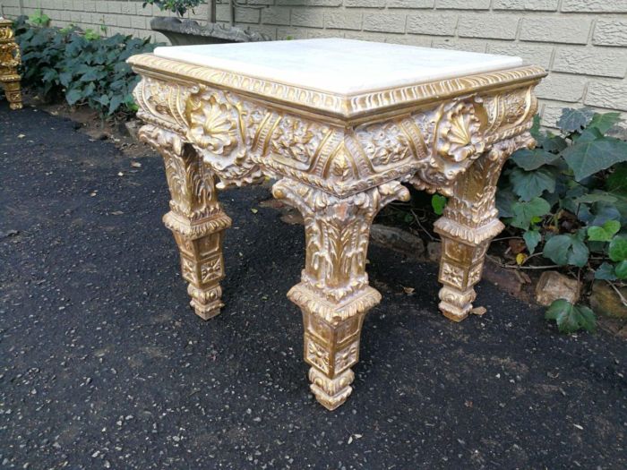 A French Style Ornately Carved Side Table - Image 3