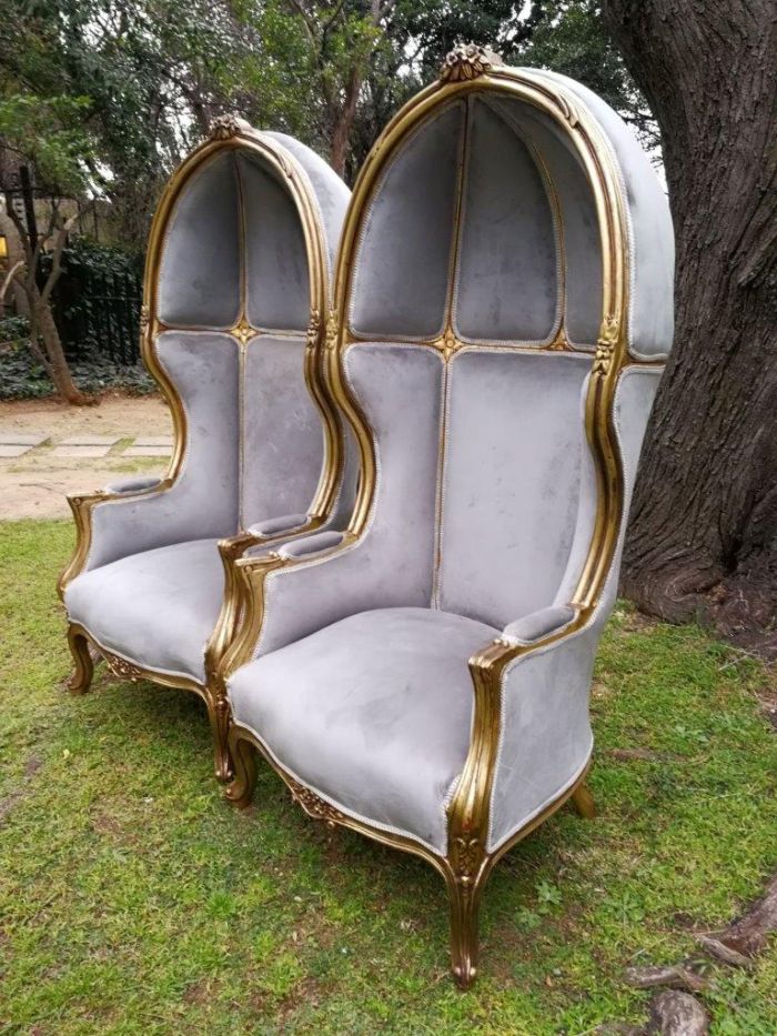 A Pair Of French Style Carved And Gilded Wooden Dome/Canopy Chairs (Modelled On The Famous Louis XV Chair) - Image 3