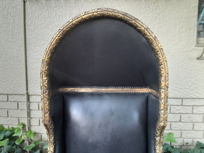 A Pair Of French Style Carved and Hand-Gilded with Gold Leaf Wooden Dome / Canopy Chairs Modelled On The Famous Louis XV Chair and Upholstered in Leather - Image 6