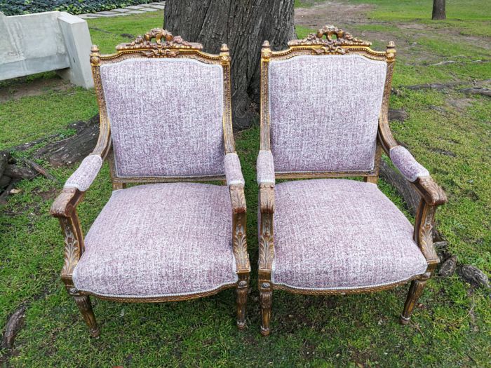 A Pair Of French Style Giltwood Ornate Arm Chairs On Fluted Legs - Image 4