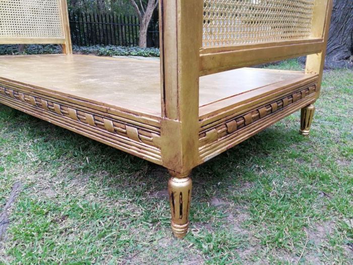 An Early 20th Century Antique French Style Carved Wooden And Hand Gilded Rattan Day Bed - Image 6