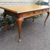 A 20th Century Victorian-Style Blonde Mahogany Desk With Leather And Gilt Tooling And Three Drawers With Brass Handles - Image 5