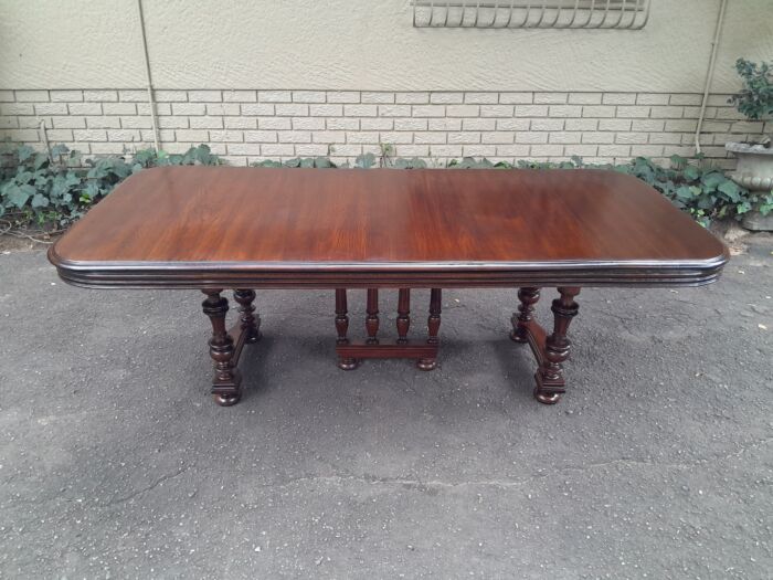 A 19th Century French Oak Henry lll Style Dining Table - Image 2